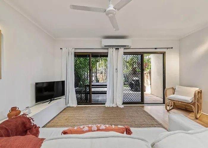 Perfectly Positioned Townhouse
